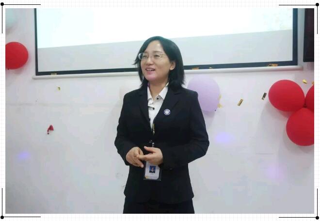 鄭州北大青鳥翔天信鴿A302班結(jié)業(yè)典禮暨二期開業(yè)典禮