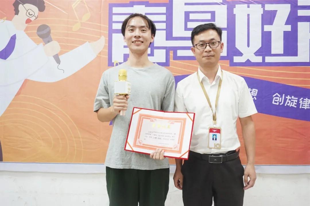 鄭州北大青鳥翔天信鴿青鳥好聲音決賽前10強(qiáng)出爐